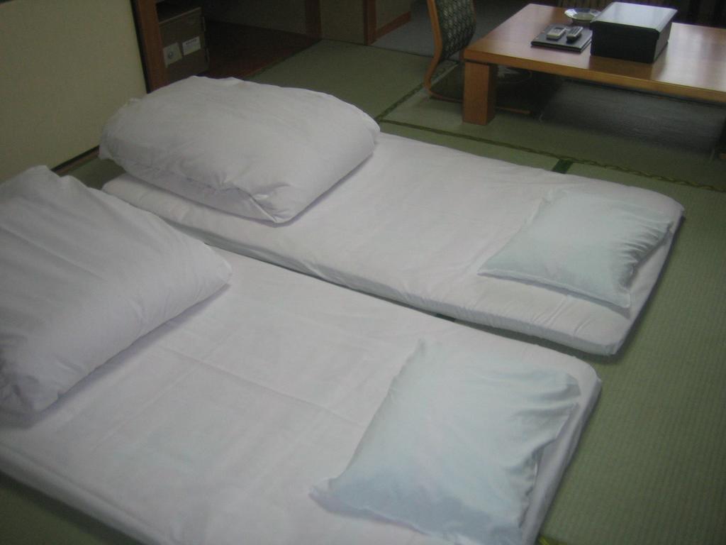 Awanosho Hotel Miyoshi  Bagian luar foto